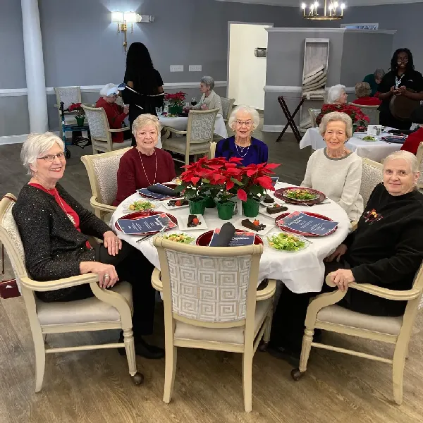 Homestead Hills Winston-Salem NC | Independent Living Dining 4