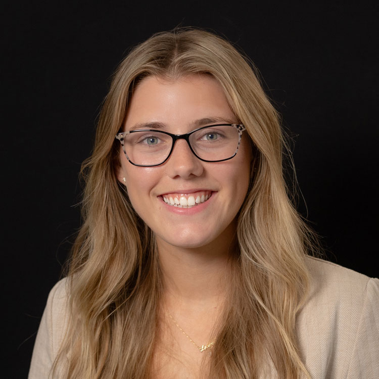 Kennedy Wale headshot